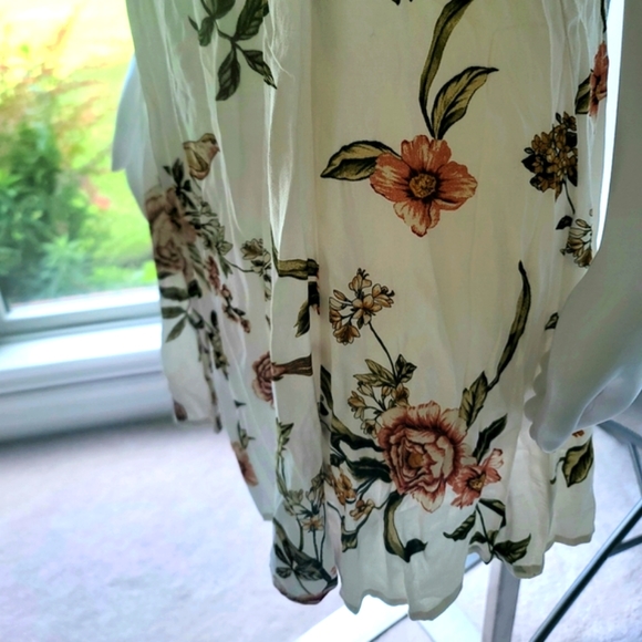 BRAND NEW! MNG Causal Sleeveless Floral Dress with Matching Scrunchies Size 6 - Picture 6 of 15